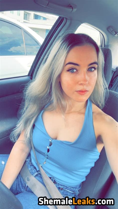 Emilycc Emilycczz Emjayplays Leaked Nude OnlyFans Photo 2