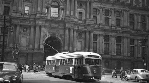 Ptc Pcc Trolley On Rt42 Near City Hall Center City Light Rail