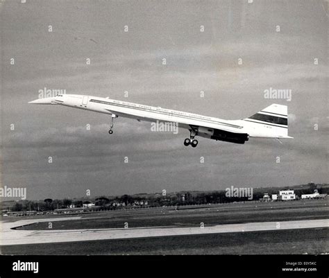 Concordes Successful First Flight Hi Res Stock Photography And Images