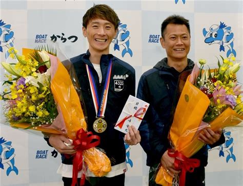 優勝を報告する峰竜太選手（左）と深川真二選手 峰選手が日本一報告 ボートレース「グランプリ」唐津市に100万円寄付 写真・画像11