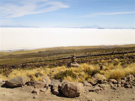 Vue De Salar De Uyuni Depuis Tunupa Image Stock Image Du Volcan