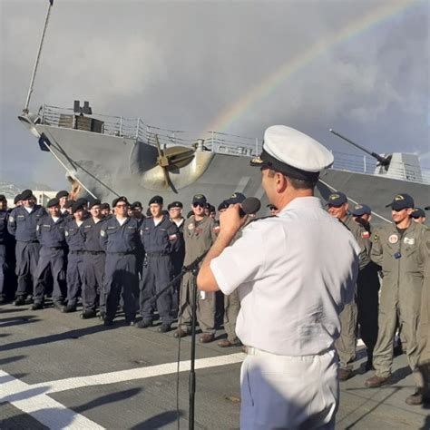 Comandante de Operaciones Navales visitó unidades desplegadas en RIMPAC