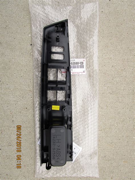 12 14 TOYOTA YARIS L LE SE 4D SEDAN MASTER POWER WINDOW SWITCH BEZEL