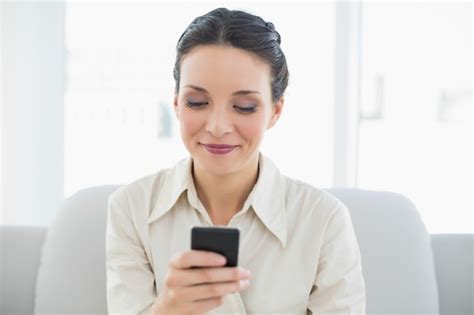Premium Photo Happy Stylish Brunette Businesswoman Using Her Mobile Phone