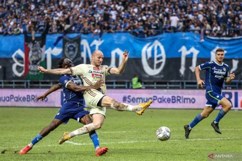 Pratinjau Laga Persib Vs Persija Kedua Tim Bidik Kemenangan ANTARA News