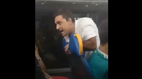 Un Hombre Amenaza A Una Pareja Gay Tras Defender A Una Mujer De Sus Comentarios Machistas