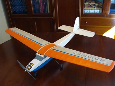 Aeromodelisme Radio Control AMATEUR DE GRAUPNER