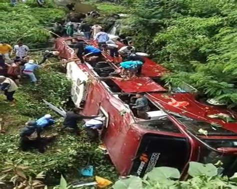 Dugaan Penyebab Bus Wisatawan Masuk Jurang Di Guci Tegal Sopir Lupa