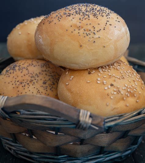 Perfect Homemade Hamburger Buns Recipe - An Italian in my Kitchen