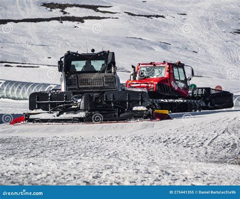 Snowcat Ratrack PistenBully Machine For Snow Preparation While