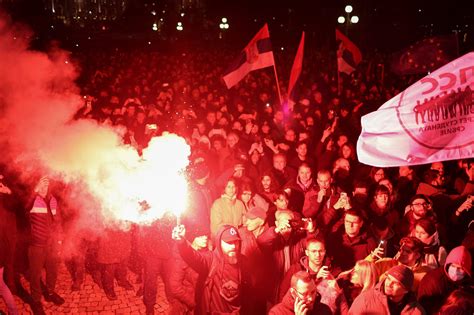 Thousands protest in Belgrade to demand elections annulled