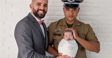 Direitos devem ser iguais diz PM gay que conquistou licença paternidade de dias após