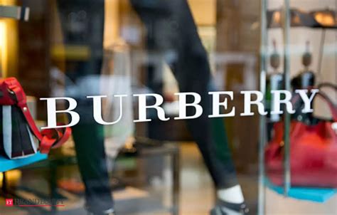 Burberry Creative Director Burberry Replaces Creative Chief Riccardo