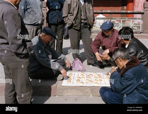 Traditional indian board game hi-res stock photography and images - Alamy