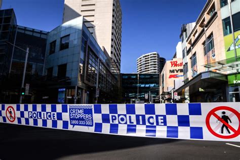 Australie Quatre Blessés Après Une Attaque Au Couteau Dans Une église