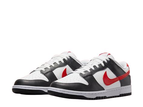 สนีกเกอร์ Nike Dunk Low Retro Red Swoosh Panda Sasom