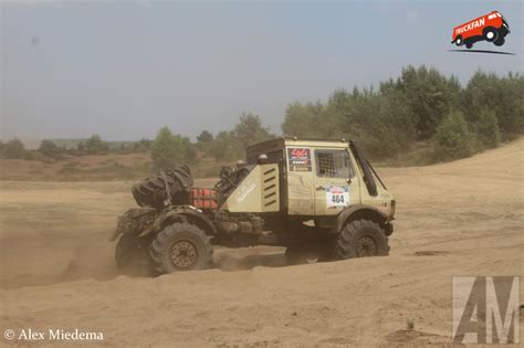 Foto Unimog eigenbouw van Rally team Goldständer TruckFan