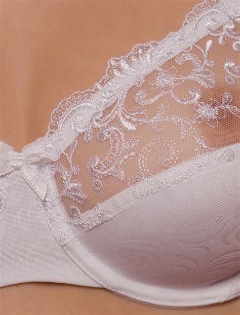 Patrizia White Lace Soft Cup Bra 38c