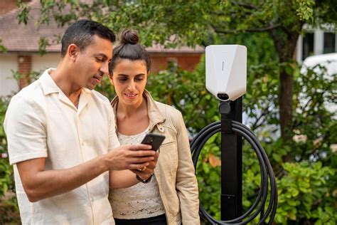 La borne électrique installateur de bornes de recharge