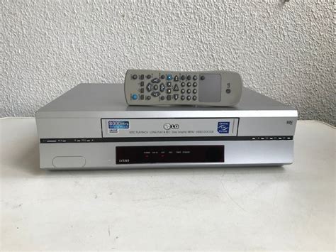 Se produkter som liknar LG Video Cassette Recorder LV på Tradera