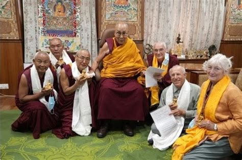 Mensaje de Su Santidad el Dalai Lama sobre Lama Zopa Rimpoché Centro