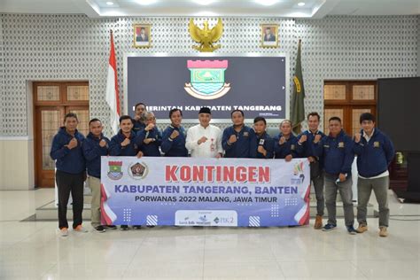 Lepas Kontingen Pwi Tangerang Ikut Porwanas Kliktangerang