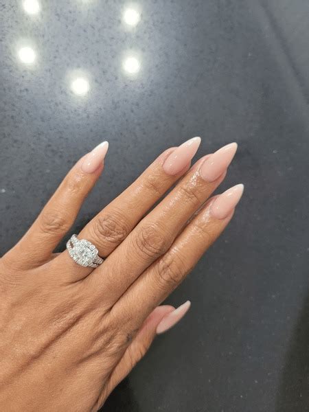 4 Hundred Diamond Rings Nude Royalty Free Images Stock Photos