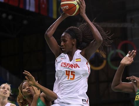 Astou Ndour El Baloncesto Femenino Espa Ol Ha Dado Un Salto