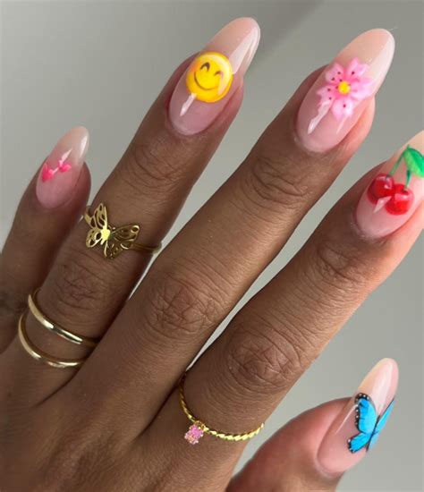 Of The Cutest Smiley Face Nail Designs For