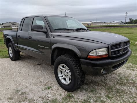 2002 Dodge Dakota Quad Cab Sport V8 Sport 4x4 Hurry Nex Tech Classifieds