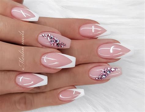 Modelo Unha Em Gel Decorada - 9 Fotos de Unhas em Gel Decoradas para Você se Inspirar - Unhas ...