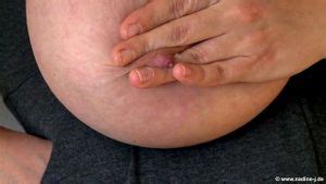 Watch ДОИТ БОЛЬШИЕ МОЛОЧНЫЕ СИСЬКИ У ЖЕНЫ Vendy Milking Massage Porn SpankBang