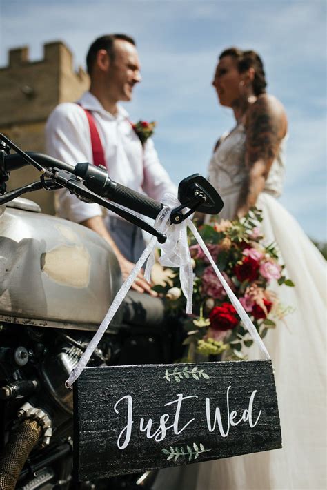 Tattooed Brides Should You Show Off Your Tattoos On Your Wedding Day Brides With Tattoos