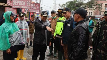 Sejumlah Titik Banjir Di Kota Tangerang Berangsur Surut