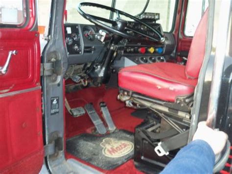 Superliner Interior - Parts Wanted - BigMackTrucks.com