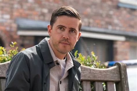 Coronation Streets Todd Grimshaw Star Teases New Romance Amid Pauls