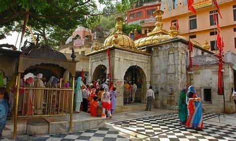 Maa Chintpurni Temple - Recognition & Temple timings | AlightIndia