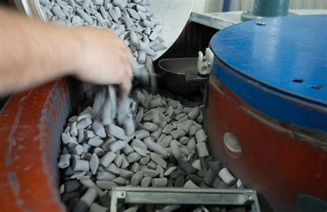 international chips dry chips ecos dry plastic abrasive media