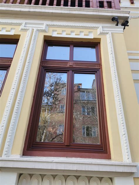 Вграждане на дървена дограма в стара каса - Качествена дървена дограма ...