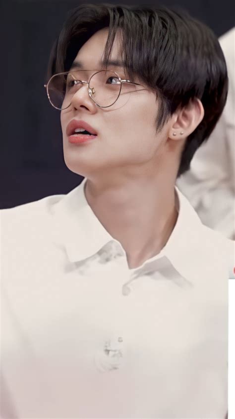 Choi Yeonjun Txt Choi Daniel Bts V Pictures