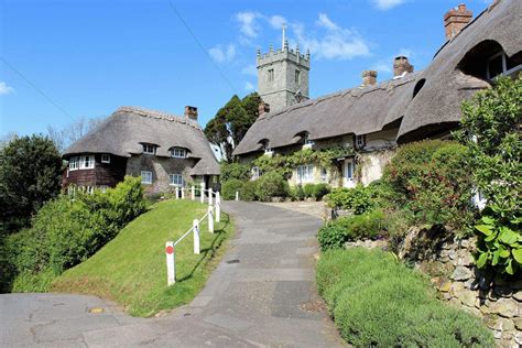 Godshill Travel Guide Visitor Guide To Godshill Sykes Cottages