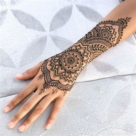 24 Henna Tattoos By Rachel Goldman You Must See Henna Inspired