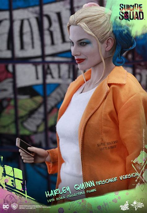 Hot Toys MMS 407 Suicide Squad Harley Quinn Prisoner Version Hot Toys Complete Checklist