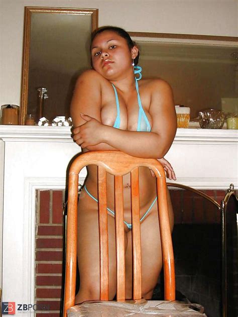 Gordita En Mini Tanga ZB Porn
