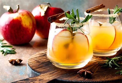 Apple Cider Cocktails - Robinette's Apple Haus & Winery