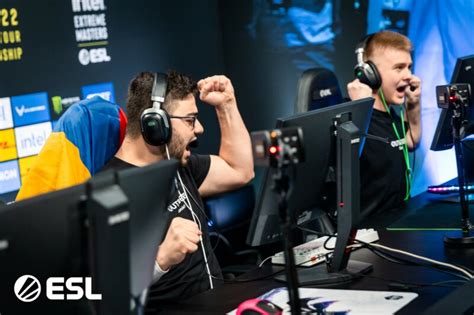 Virada Espetacular Virtus Pro Bate ENCE E Conquista ESL Challenger