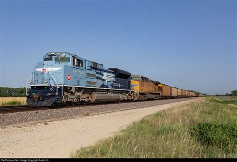 Railpictures Net Photo Up Union Pacific Emd Sd Ace At Ike