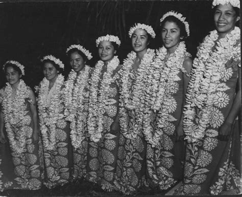 What is Lei Day in Hawaii? The meaning of leis in Hawaiian culture. 