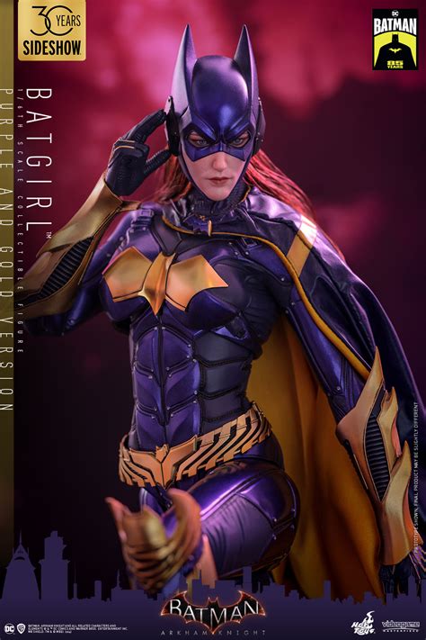 Batman Arkham Knight Hot Toys Batgirl And Batman Beyond Black And Gold Version The Toyark