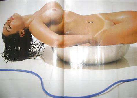 Naked Andressa Soares In Playboy Magazine Brasil
